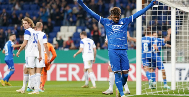 Стратегии за футболни залози